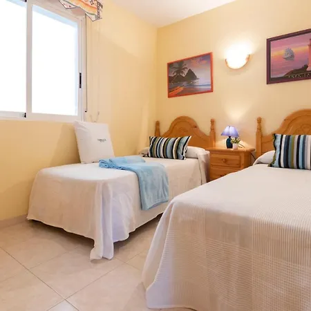 Homes & Go Mare Internum I *